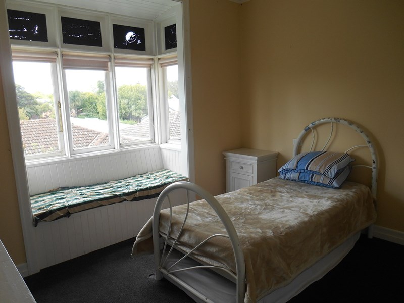 private home, bay road